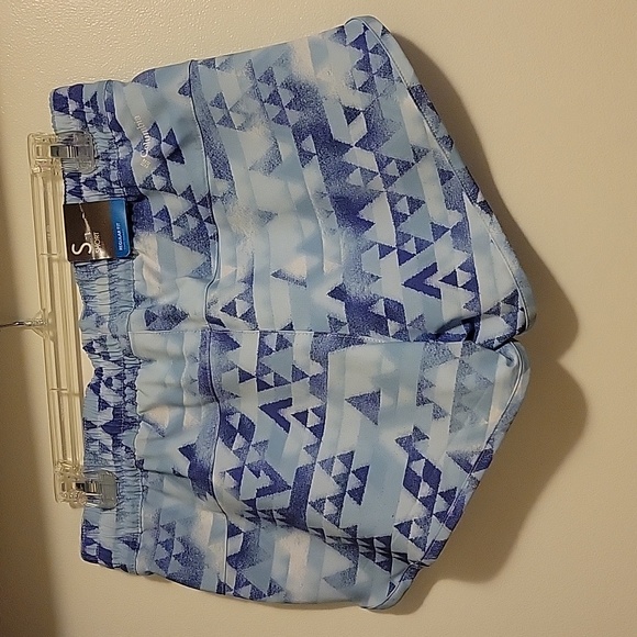 NWT: Women's Columbia Bogata Bay Stretch Printed Shorts - Picture 4 of 10